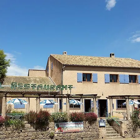 Hotel Restaurant Les 3 Chenes 2*