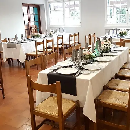 Hotel Restaurant Les 3 Chenes Fréjus